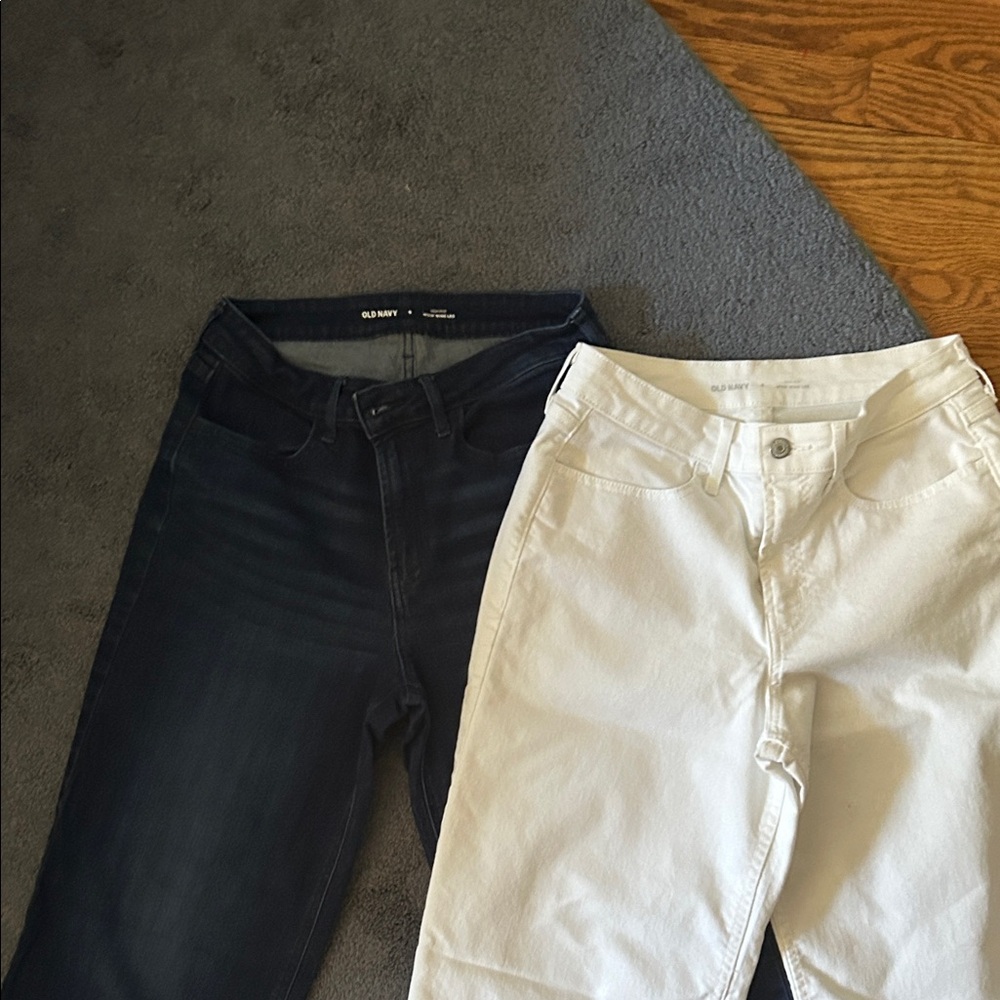 Two pair/2 for 1 Old Navy women’s dark rinse WOW wide leg and White denim Jeans